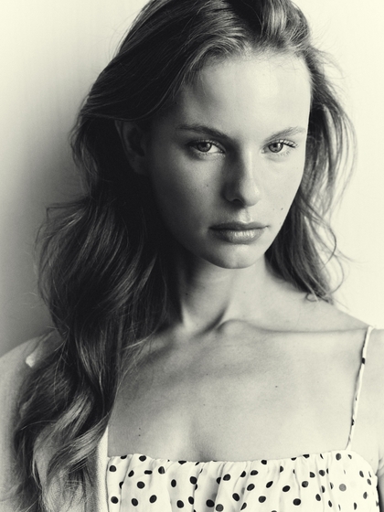 ELLA DIEKE
