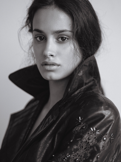 ELENA T